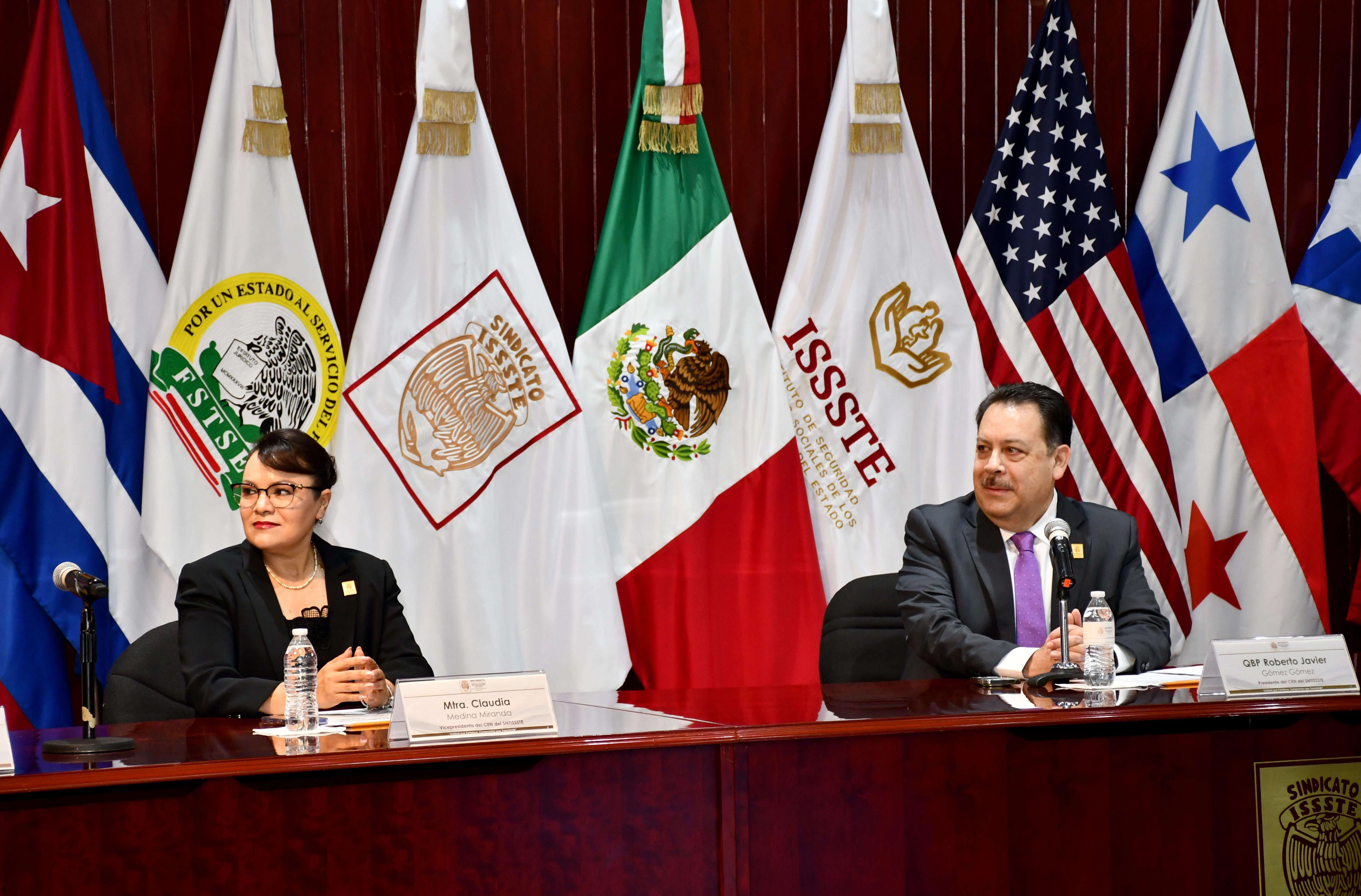 "1er Diplomado de Administración y Docencia en lo Servicios de Enfermeria"